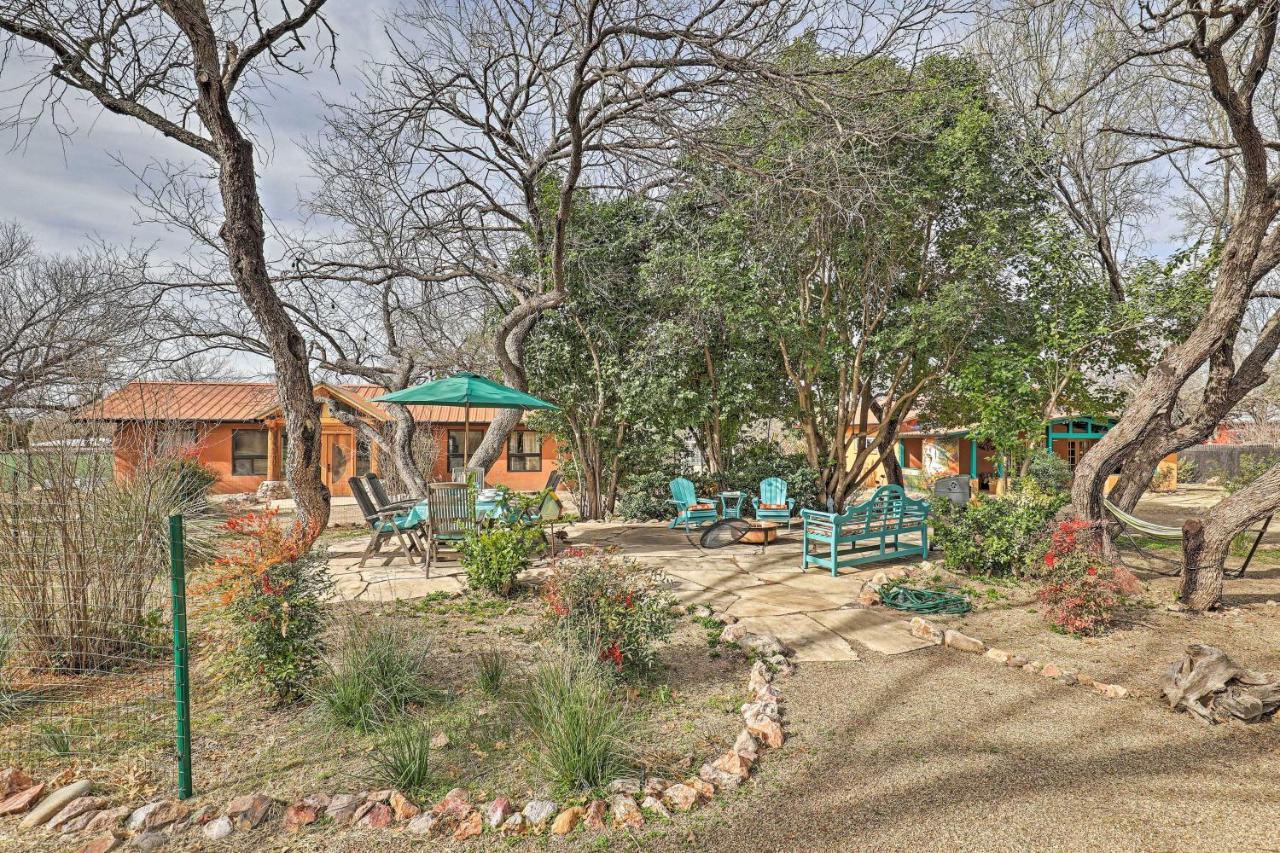 Casa Paloma 1 - Artsy Studio With Hot Tub Access! Patagonia Exteriör bild